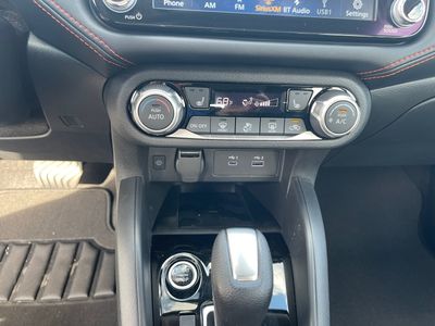 2025 Nissan Versa — photo 13 view