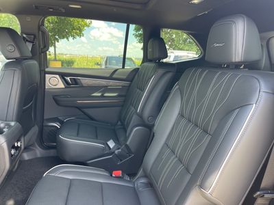 2025 Buick Enclave — photo 14 view
