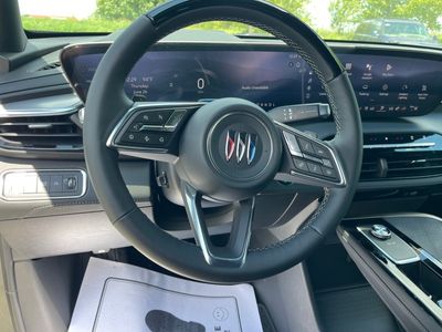 2025 Buick Enclave — photo 9 view