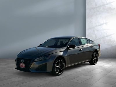 2025 Nissan Altima — front three-quarter view