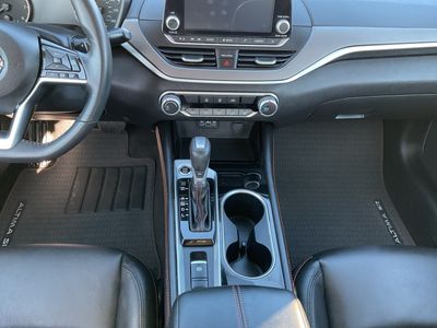 2025 Nissan Altima — photo 11 view