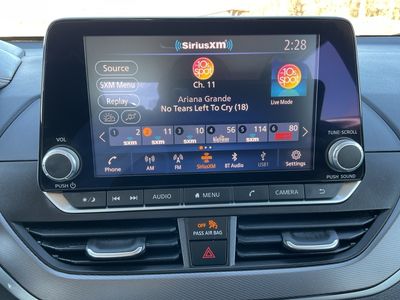 2025 Nissan Altima — photo 15 view