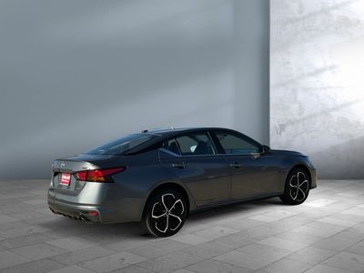 2025 Nissan Altima — photo 7 view