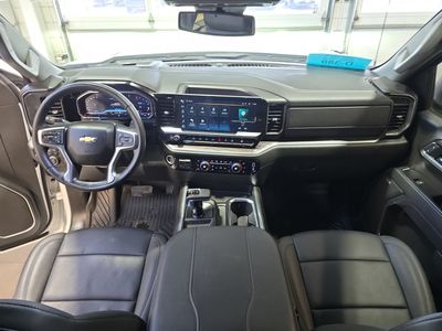 2025 Chevrolet Silverado 1500 — photo 13 view