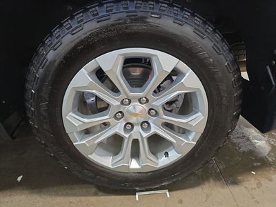 2025 Chevrolet Silverado 1500 — photo 8 view