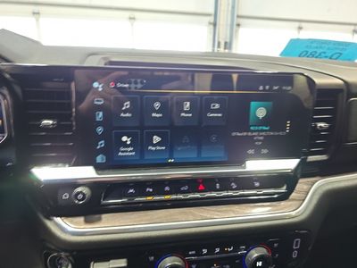 2025 Chevrolet Silverado 1500 — photo 9 view