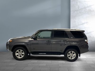 2018 Toyota 4Runner — detail view