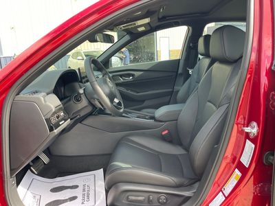2025 Honda Accord Hybrid - Photo 15