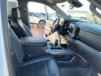 2025 Chevrolet Silverado 1500 - Photo 15