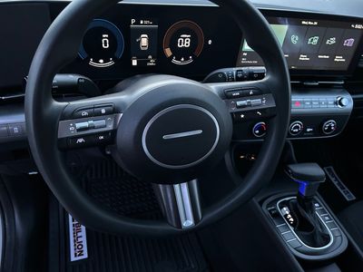 2024 Hyundai Kona — photo 11 view