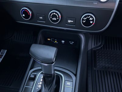 2024 Hyundai Kona — photo 15 view