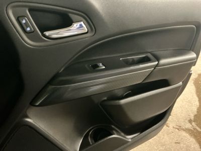 2022 GMC Canyon — photo 12 view