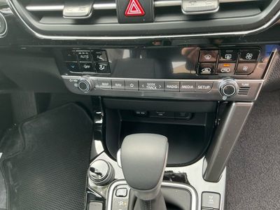 2025 Kia Seltos - Photo 9