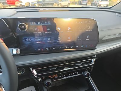 2026 Chevrolet Traverse — photo 8 view