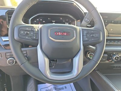 2026 GMC Sierra 2500HD — photo 10 view