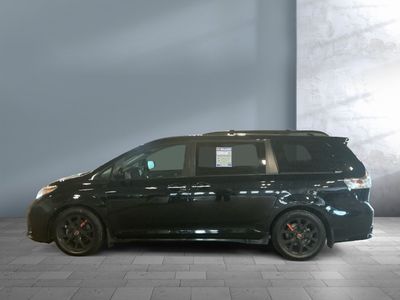2019 Toyota Sienna — photo 7 view