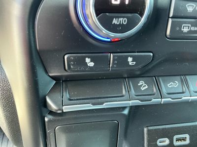 2022 Chevrolet Silverado 1500 LTD — photo 12 view