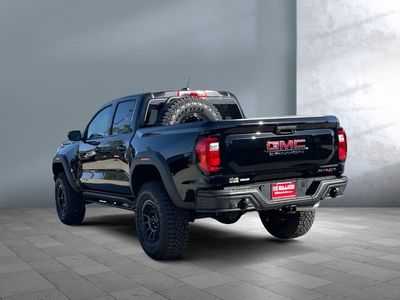 2024 GMC Canyon — front three-quarter view