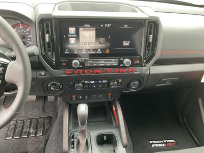 2026 Nissan Frontier - Photo 10