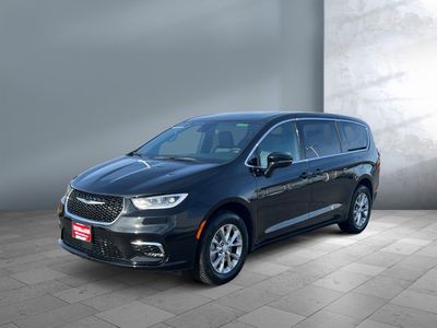 2026 Chrysler Pacifica — side profile view