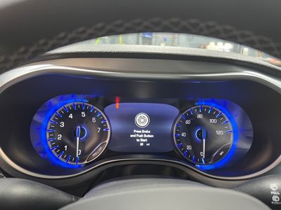 2026 Chrysler Pacifica — photo 14 view