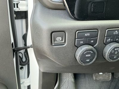 2026 Chevrolet Silverado 1500 - Photo 8