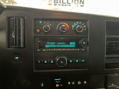 2023 Chevrolet Express Cargo Van - Photo 15