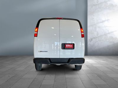 2023 Chevrolet Express Cargo Van - Photo 5