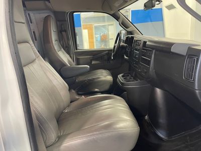 2023 Chevrolet Express Cargo Van - Photo 7