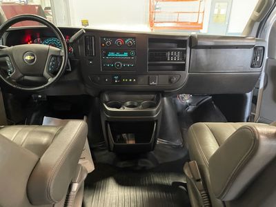 2023 Chevrolet Express Cargo Van - Photo 9