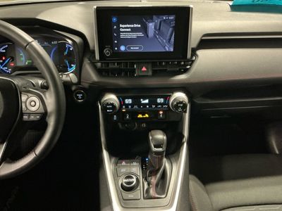 2024 Toyota RAV4 Prime — photo 10 view