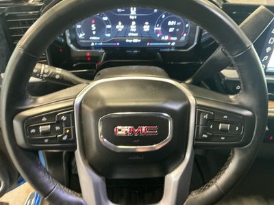 2024 GMC Sierra 1500 — photo 10 view