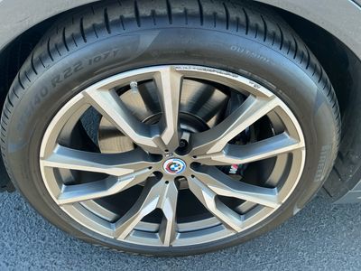 2022 BMW X7 — photo 14 view