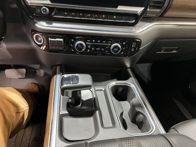 2023 Chevrolet Silverado 1500 — photo 9 view