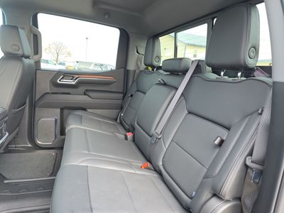2024 GMC Sierra 1500 — photo 9 view