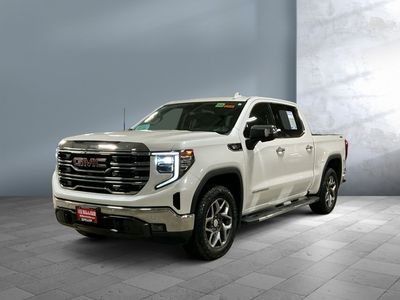 2022 GMC Sierra 1500 — front three-quarter view