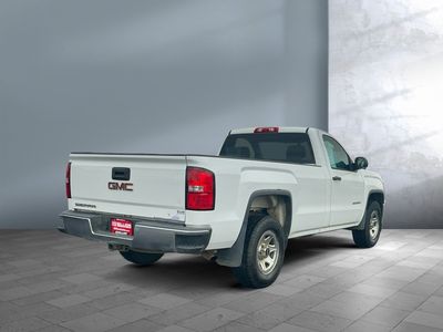 2015 GMC Sierra 1500 — rear three-quarter view