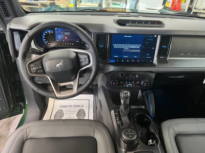 2024 Ford Bronco — photo 7 view