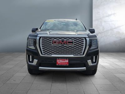 2023 GMC Yukon — front three-quarter view