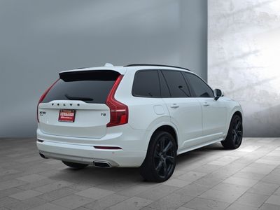 2020 Volvo XC90 — detail view