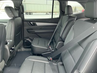 2026 Buick Enclave — photo 12 view