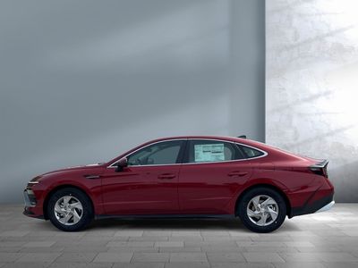 2025 Hyundai Sonata — detail view