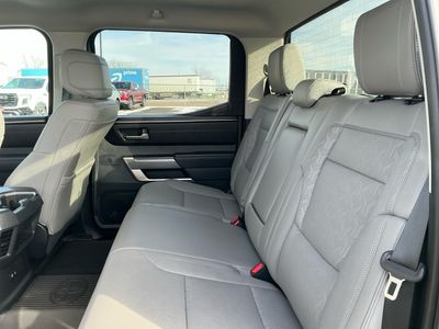 2024 Toyota Tundra 4WD - Photo 14
