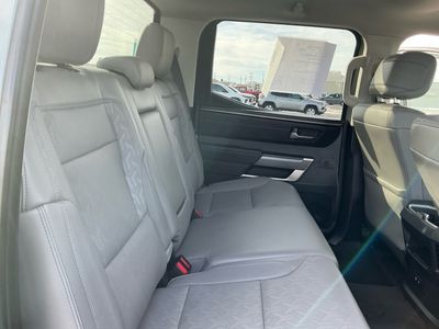 2024 Toyota Tundra 4WD - Photo 7