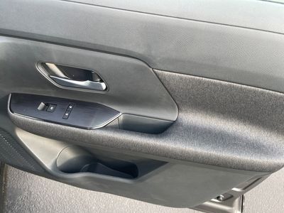 2026 Nissan Kicks — photo 13 view