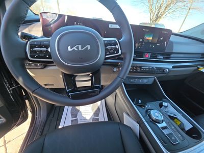 2026 Kia Carnival Hybrid — photo 11 view