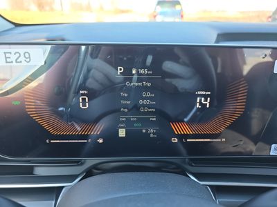 2026 Kia Carnival Hybrid — photo 13 view