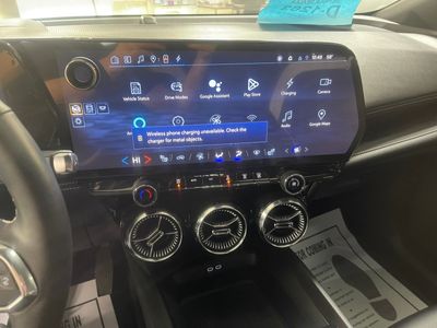 2024 Chevrolet Blazer EV — photo 10 view