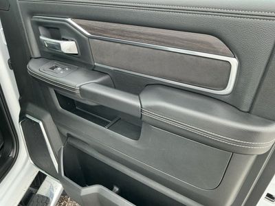 2026 Ram 3500 - Photo 14