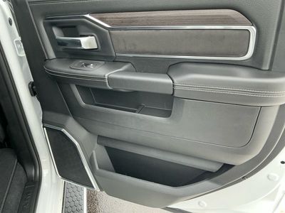 2026 Ram 3500 - Photo 15